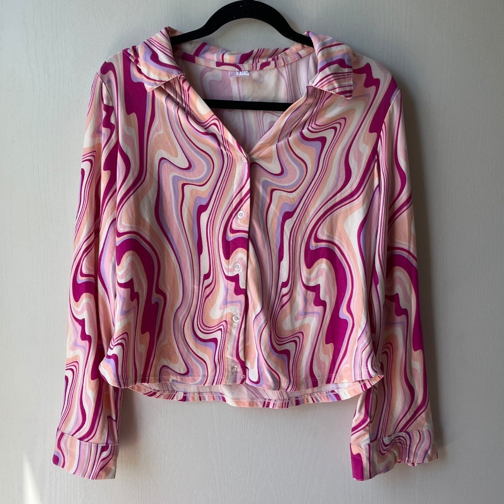 Pink Color Swirl Collar Top, NOBO, Fits Adult M